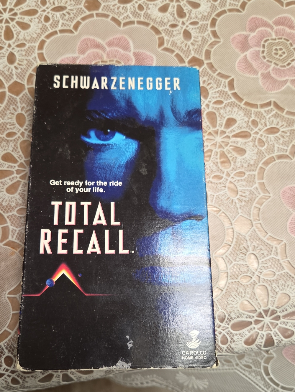 Total Recall VHS - Schwarzenegger - Blue & Black Cover